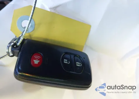 2013 Toyota Prius V Three from USA, damaged, VIN JTDZN3EUXD3204797